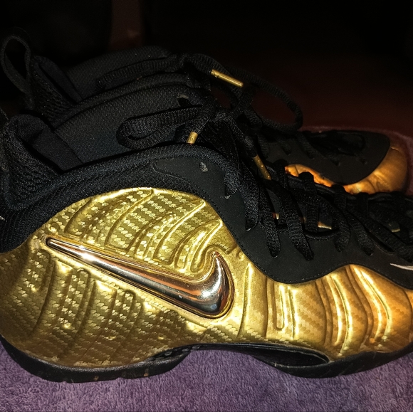Men's Foamposite basketball shoes - Picture 4 of 5